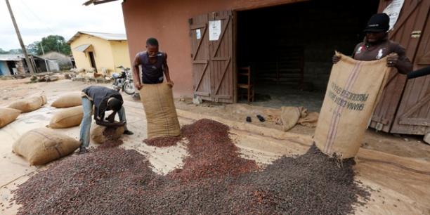 18/06/17  Cacao : la conjoncture met le Ghana et la Cte d'Ivoire sous pression